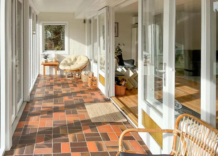 Casa vacanze Lovely In With Wifi